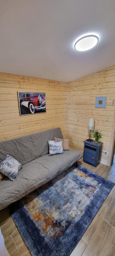 Nad Jeziorem - Mazur House Holiday home *